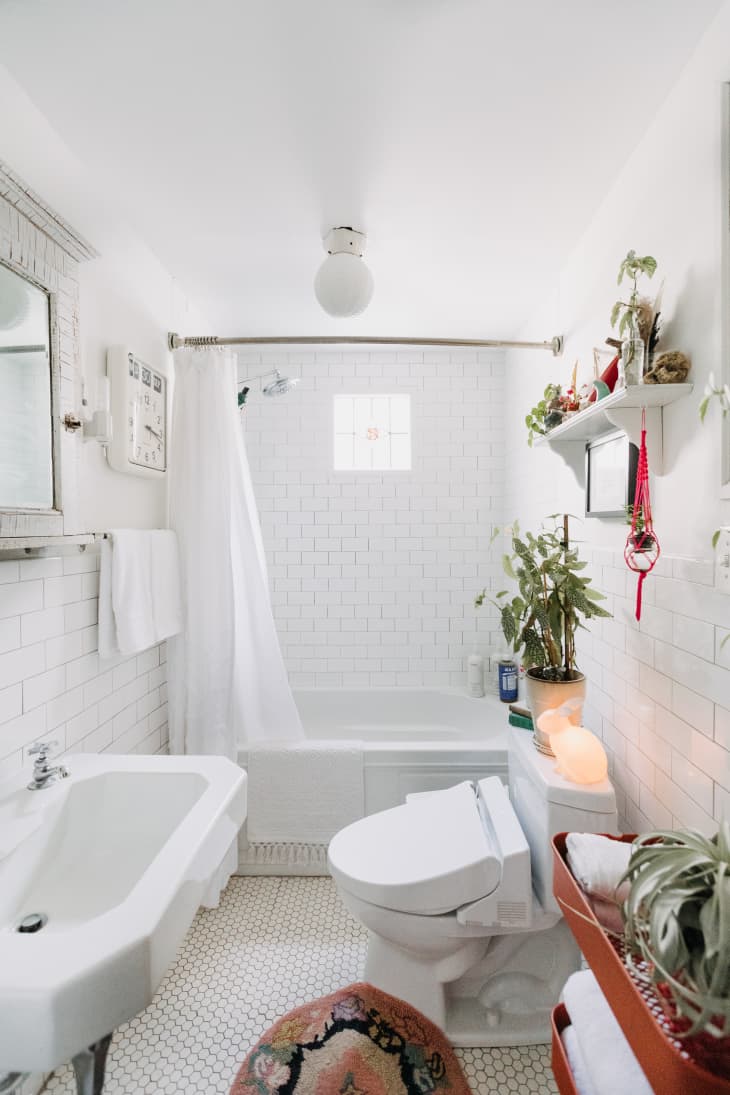How to Buy a Bidet Expert Guide to Styles and Models Apartment Therapy